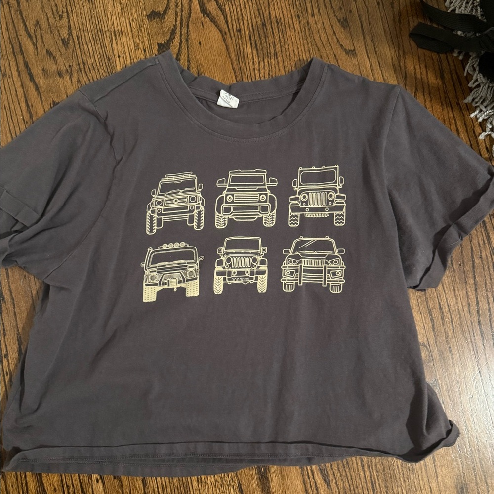 Women's Graphic Tee in Gray